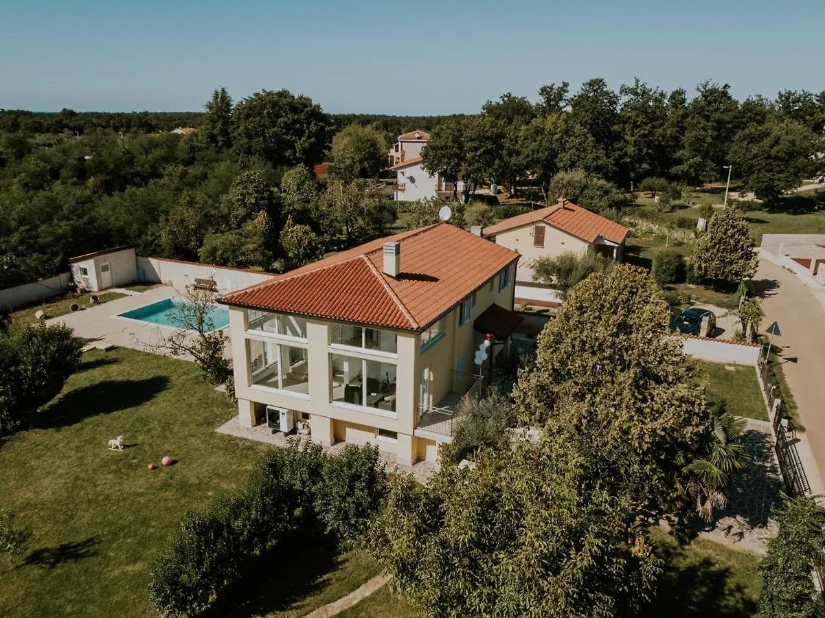 Villa Anica Pelegrin
